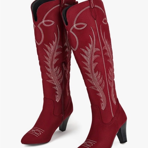 Shoes - Elegant Red Embroidered Women's Boots
